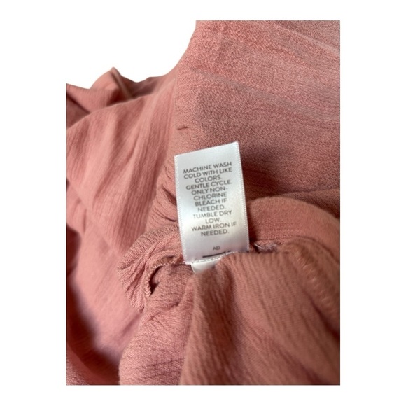 J Jill Women's Pink Blouse Sz M V-neck Long Sleeve with button cuff Loose fit - Picture 7 of 9